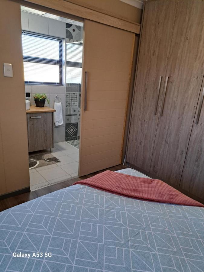 2Fiftysix On Second Apartment Luderitz Bagian luar foto